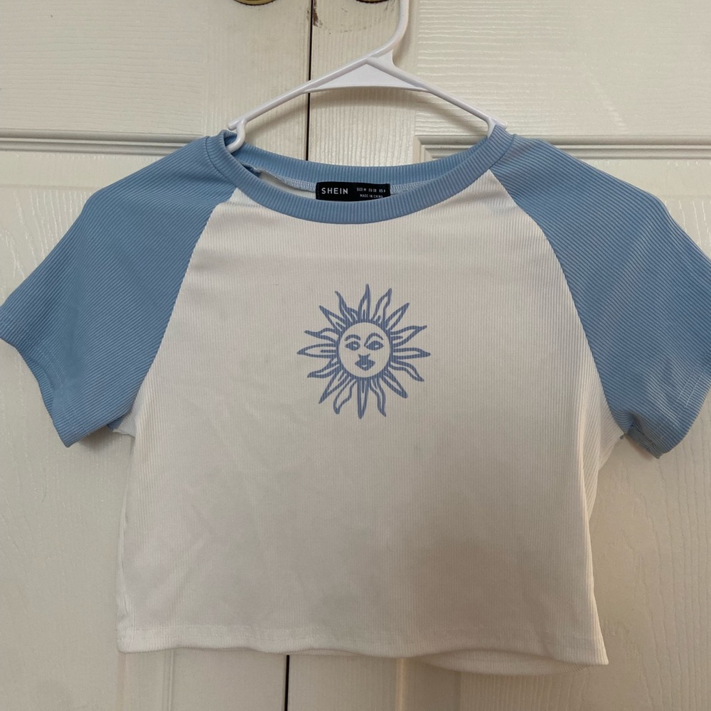 two pack of crop tops both size medium